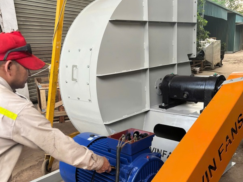 Quạt Ly Tâm Gián Tiếp Hút Bụi VFG-121 trợ thủ đắc lực trong xây dựng